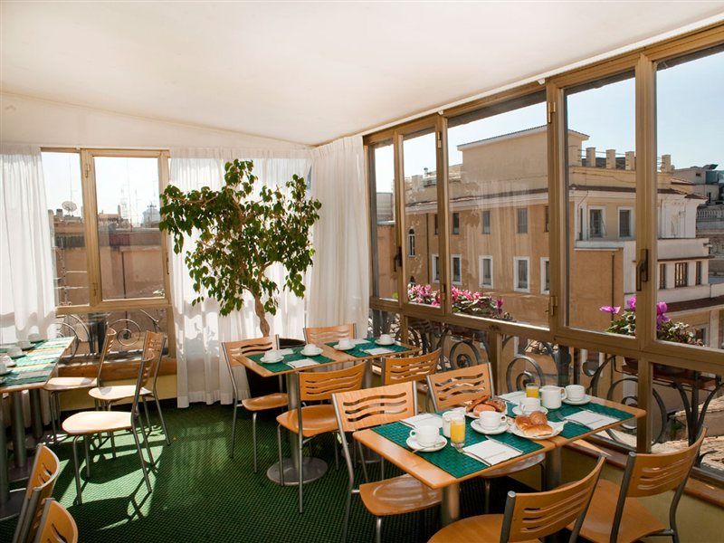 Tritone Hotel Rom